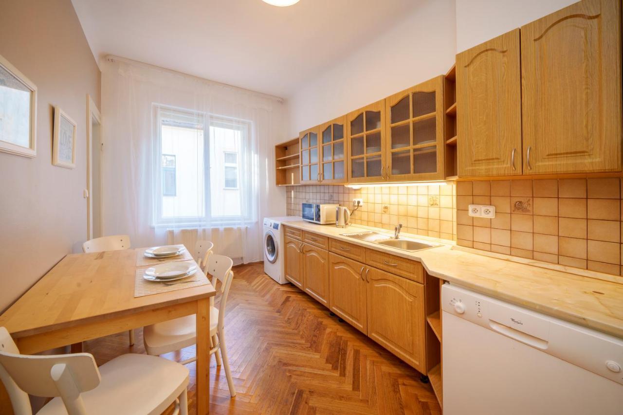 Old Town - Templova Apartment Prag