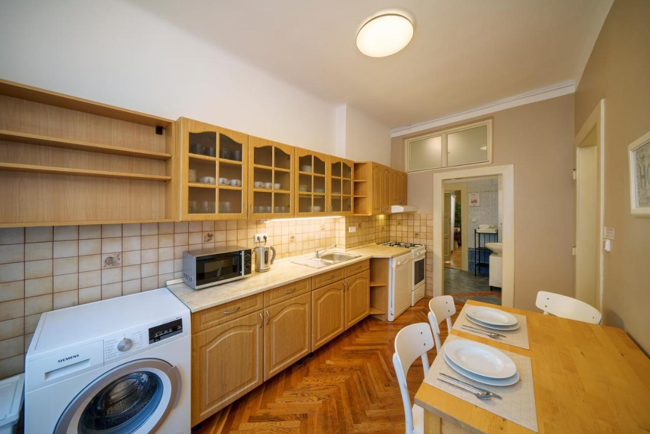 Old Town - Templova Apartment Prag